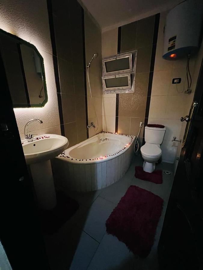 Momen Pyramids Inn Kafrat al Jabal Экстерьер фото