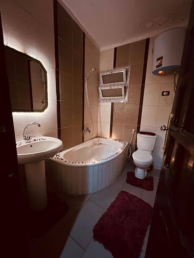 Momen Pyramids Inn Kafrat al Jabal Экстерьер фото